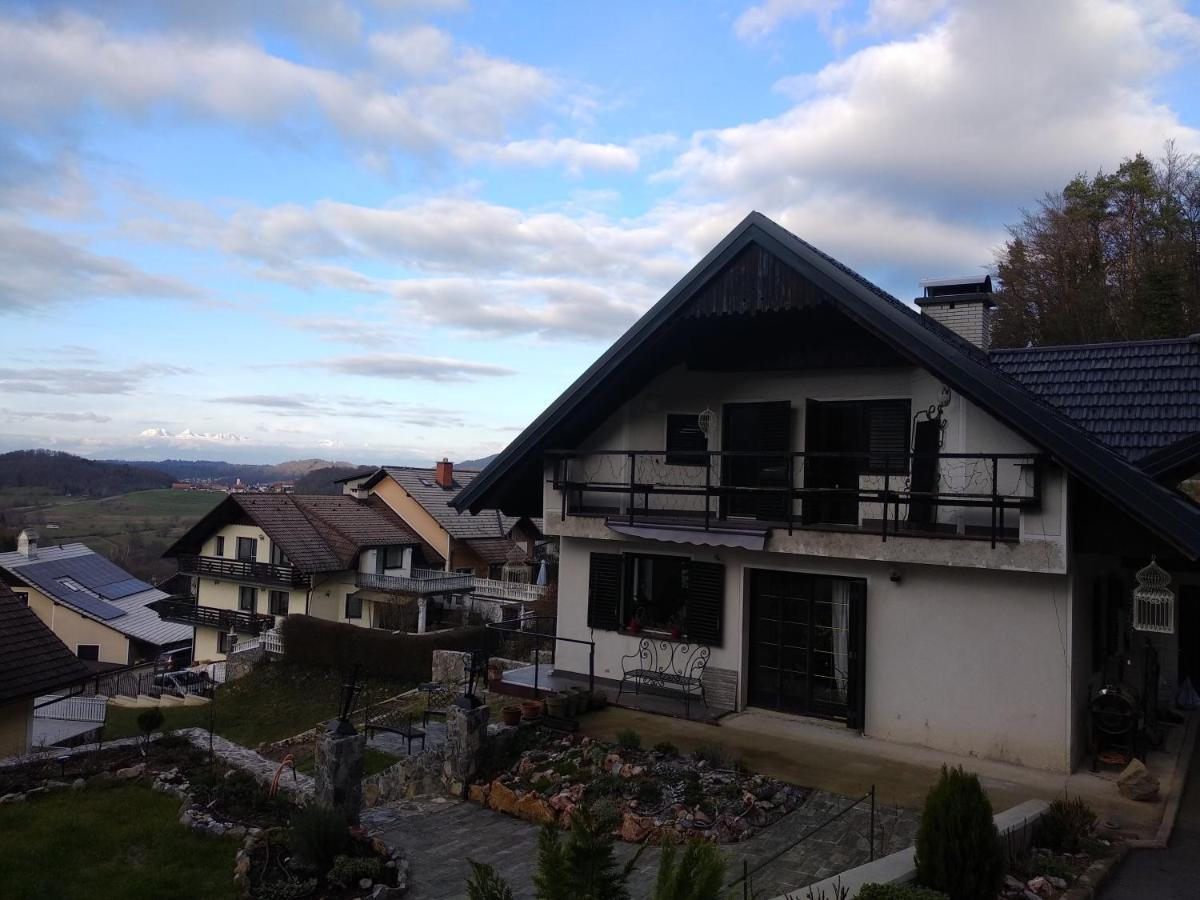 Apartmaji Lejardin Skofljica Luaran gambar