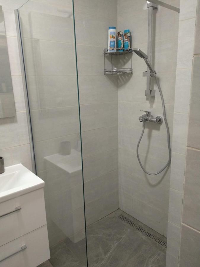 Apartmaji Lejardin Skofljica Luaran gambar