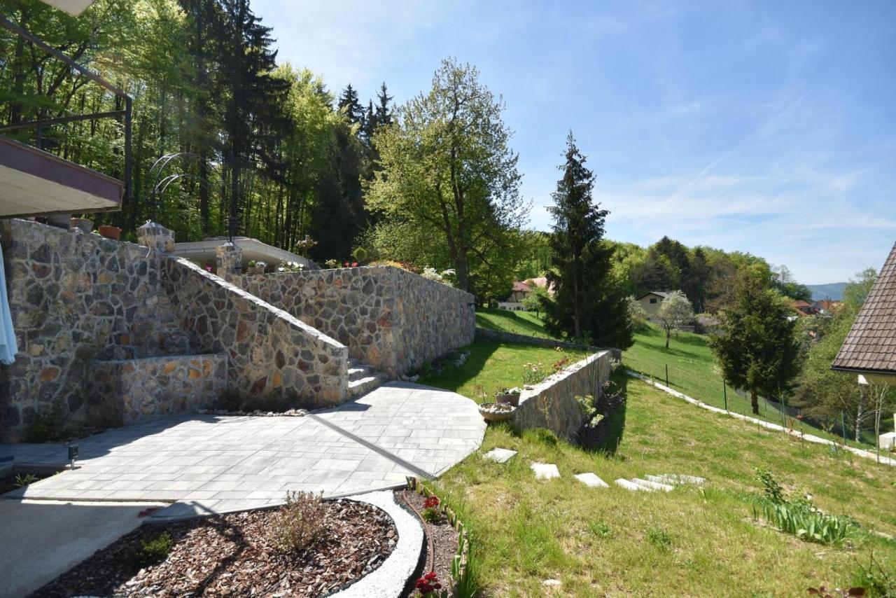 Apartmaji Lejardin Skofljica Luaran gambar