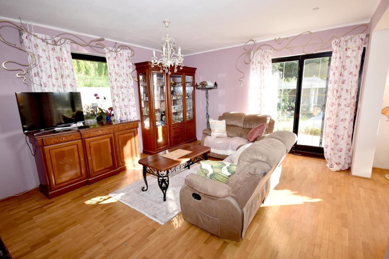 Apartmaji Lejardin Skofljica Luaran gambar